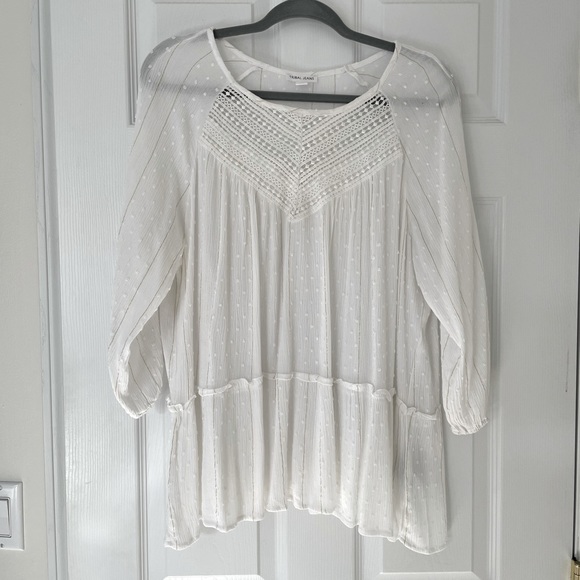 Tribal blouse. White with gold thread. US M - Picture 1 of 5